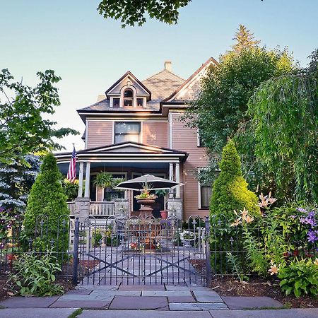 La Belle Auberge Веллсборо Екстер'єр фото